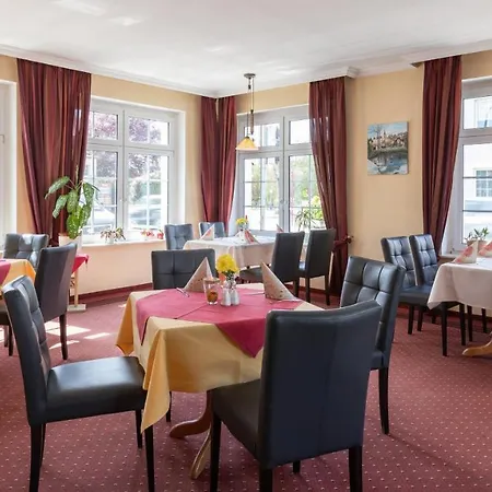 Hotel Am Wariner See Warin