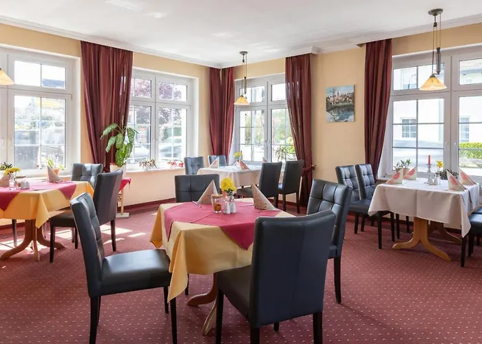 Hotel Am Wariner Warin